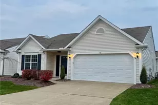 118 Carrington Ct, Elyria, OH 44035 - Photo 2