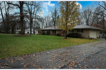 361 Spring Grove Drive, Tallmadge, OH 44278 - Photo 6