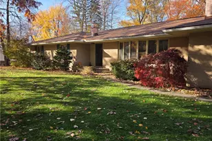 361 Spring Grove Dr, Tallmadge, OH 44278 - Photo 8