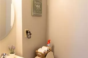 9956 Johnnycake Ridge Rd, Painesville Twp, OH 44077 - Photo 10