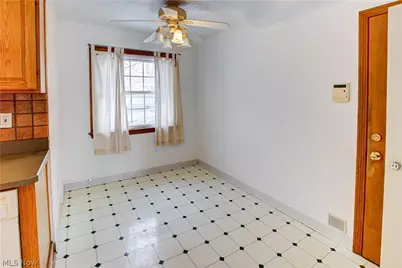 20825 Fairmount Boulevard, Loveland, OH 44118 - Photo 14