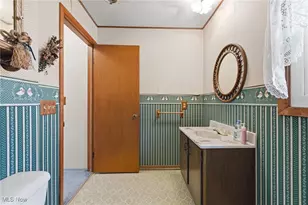 9961 Johnnycake Ridge Rd, Concord, OH 44077 - Photo 28