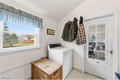 9961 Johnnycake Ridge Road, Concord, OH 44077 - Photo 34