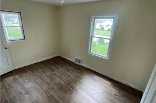 2541 Edgebrook Ave, Akron, OH 44312 - Photo 6