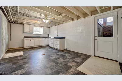 7501 Roy Andrews Road NW, New Philadelphia, OH 44663 - Photo 24