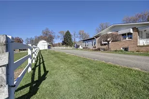 7501 Roy Andrews Rd NW, New Philadelphia, OH 44663 - Photo 4