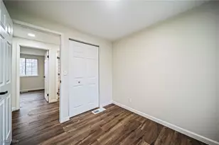 976 Kevin Dr, Kent, OH 44240 - Photo 16