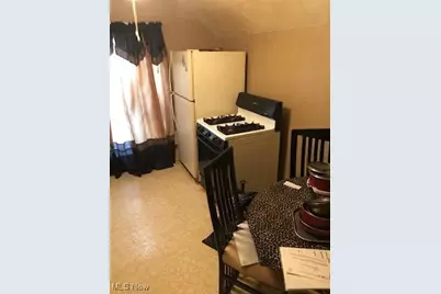 241 7th Street, Elyria, OH 44035 - Photo 6