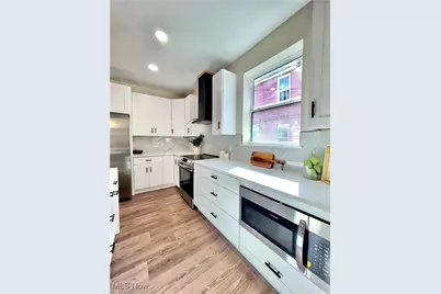 1911 Corning Avenue, Loveland, OH 44109 - Photo 8