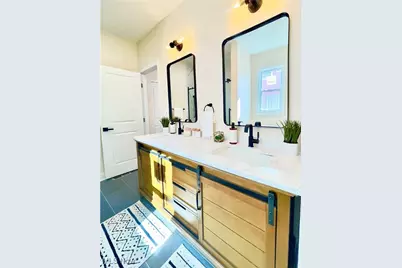 1911 Corning Avenue, Loveland, OH 44109 - Photo 24