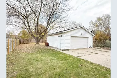 3225 Broadway, Lorain, OH 44055 - Photo 8