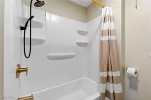 1570 Stadelman Ave, Akron, OH 44320 - Photo 20