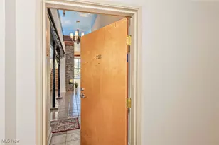 408 W Saint Clair Ave, Loveland, OH 44113 - Photo 8