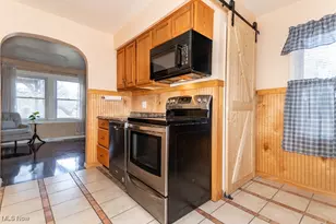 2572 W Center (Usr 20) St, Ashtabula, OH 44004 - Photo 8