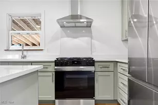 30704 Willowick Dr, Willowick, OH 44095 - Photo 20