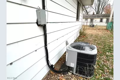 6399 Seminole Trail, Mentor, OH 44060 - Photo 18