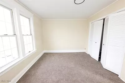 340 Indiana Avenue, Chester, WV 26034 - Photo 20