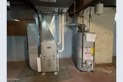 206 6th Street NW, New Philadelphia, OH 44663 - Photo 14