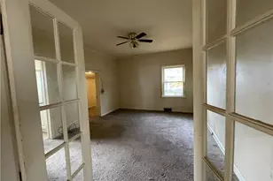 206 6th St NW, New Philadelphia, OH 44663 - Photo 8