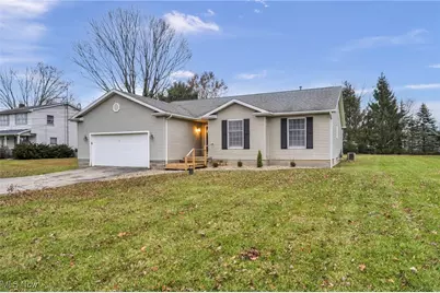 9825 Struthers Road, New Middletown, OH 44442 - Photo 28