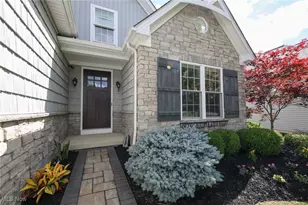 4233 Queens Gate, Avon, OH 44011 - Photo 4