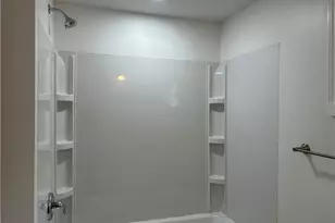 15630 Holmes Ave, Loveland, OH 44110 - Photo 14