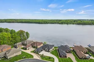 1004 Water's Edge Dr, Columbiana, OH 44408 - Photo 34