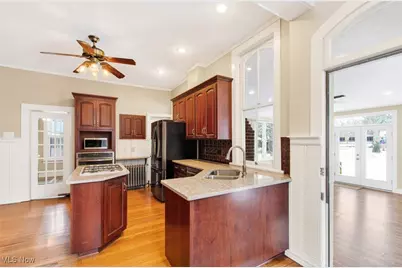 459 E High Avenue, New Philadelphia, OH 44663 - Photo 26