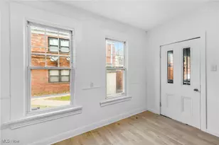 2751 Noble Rd, Cleveland Heights, OH 44121 - Photo 12