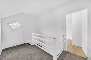 2751 Noble Rd, Cleveland Heights, OH 44121 - Photo 14