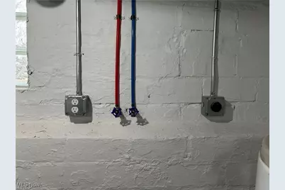 15630 Holmes Avenue #Up, Loveland, OH 44110 - Photo 30