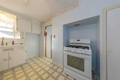3210 W 140th Street, Loveland, OH 44111 - Photo 10