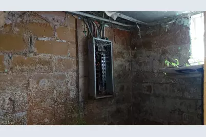 1421 Elder Avenue, Akron, OH 44301 - Photo 16