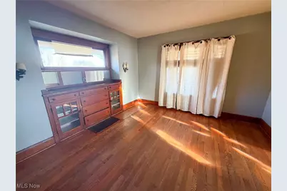 2426 Shirley Road, Youngstown, OH 44502 - Photo 6