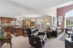 17209 Sun Meadow Trail, Strongsville, OH 44149 - Photo 8