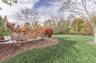 471 Troubadour Dr, Sagamore Hills, OH 44067 - Photo 40
