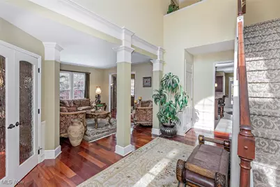 471 Troubadour Drive, Sagamore Hills, OH 44067 - Photo 4