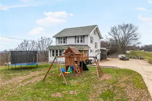 3840 Waynesburg Dr SE, Canton, OH 44707 - Photo 2