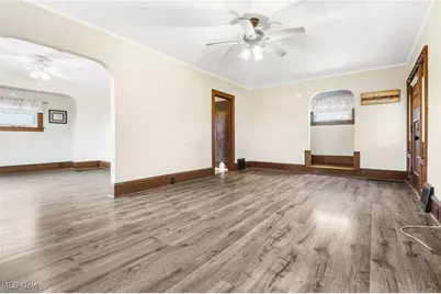 3840 Waynesburg Drive SE, Canton, OH 44707 - Photo 8