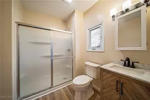 506 Middle Rd, Conneaut, OH 44030 - Photo 14