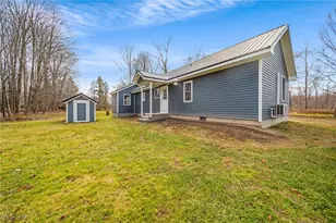 506 Middle Rd, Conneaut, OH 44030 - Photo 22