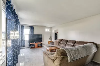 415 Ambler Drive, Elyria, OH 44035 - Photo 8