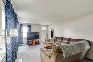 415 Ambler Dr, Elyria, OH 44035 - Photo 8