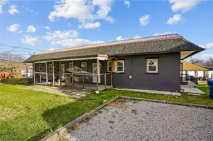 1017 Broadway St, Masury, OH 44438 - Photo 2