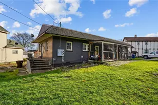 1017 Broadway St, Masury, OH 44438 - Photo 4