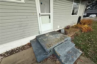 424 3rd St NE, New Philadelphia, OH 44663 - Photo 6