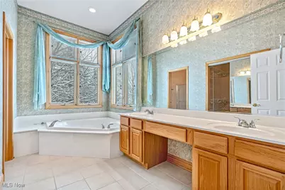 5131 Bayside Lake Boulevard, Stow, OH 44224 - Photo 14