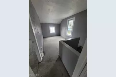 374 E Voris Street, Akron, OH 44311 - Photo 16