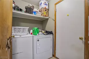 10018 Nichols Rd, Windham, OH 44288 - Photo 12