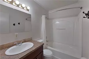 7402 Sierra Madre Trail, Boardman, OH 44512 - Photo 8